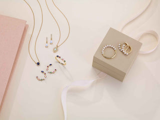 Éveline freshwater pearl ring, alternate view