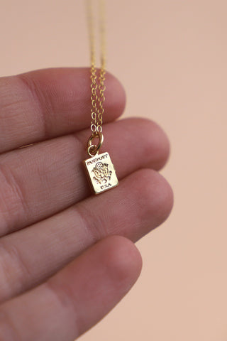 WELL TRAVELED NECKLACE