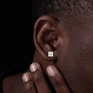 GC Stud Earrings | 925 Silver VVS Moissanite