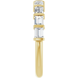 Éternité Élégance Diamond Anniversary Band
