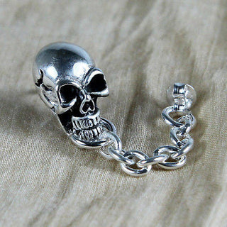 Skull Chain Stud