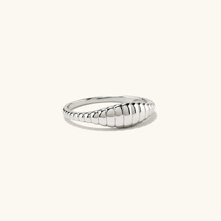 L’Anneau Sculpté Ring
