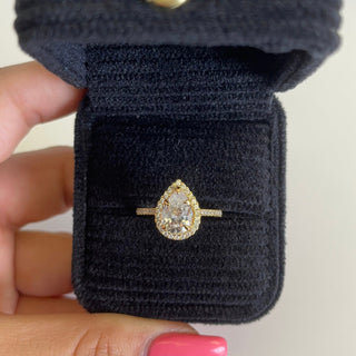 2.0ct Pear Cut Moissanite Diamond Engagement Ring