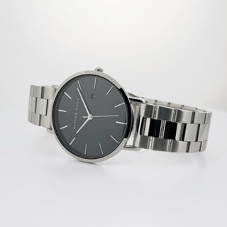 Alfred Sung Metropolitan Date Black Dial Silver Bracelet watch