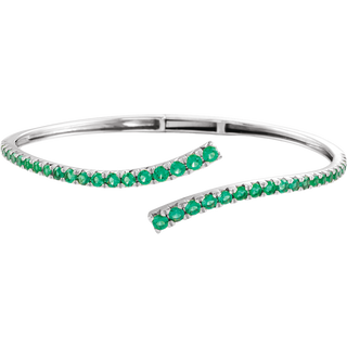 L’Arc Émeraude 14K Yellow Gold Lab-Grown Emerald Graduated Bypass Cuff Bracelet – 7 1/4 in