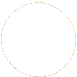 Épure Carrée fine gold box chain worn alone