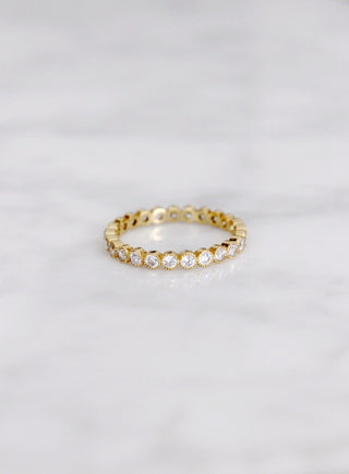 ROUND ETERNITY BAND- CLEAR