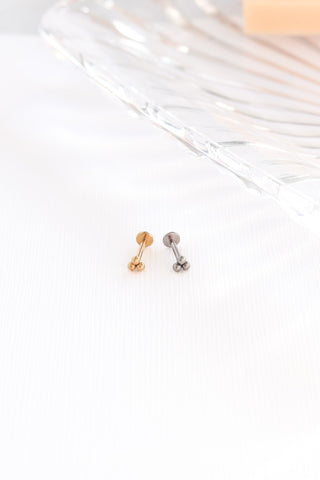 Tri-Dot Flat Back Stud