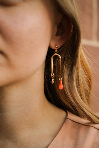 Elyse Dangle in Ruby
