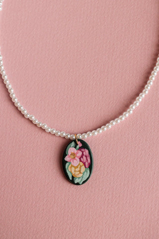 Isabella Necklace in Evergreen