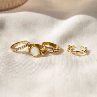 Iris Pearl Ring