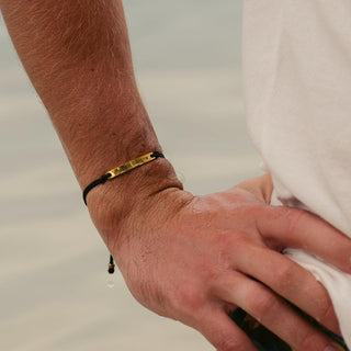 Customizable String Bracelet