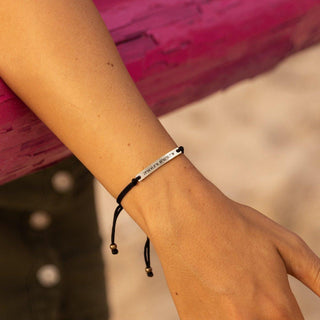 Customizable String Bracelet