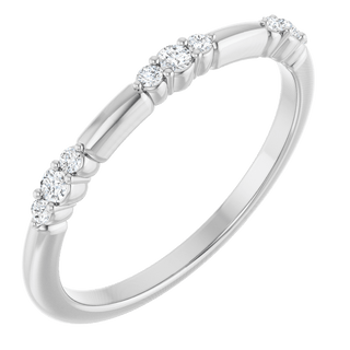 Élise 14K Gold Diamond Stackable Ring – 1/8 CTW