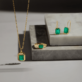 Envy- Baguette Emerald Necklace