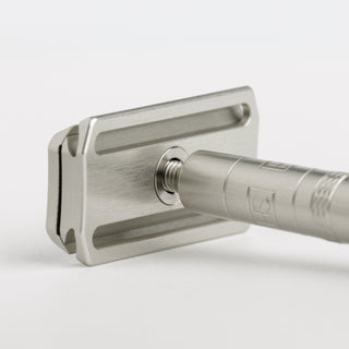 Henson Shaving [AL13-V2] Medium Safety Razor