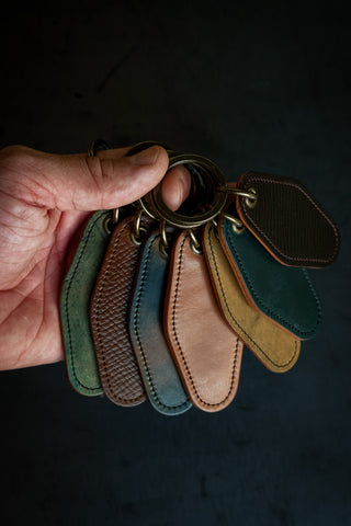 Motel Key Ring - Reverse Black Horween Shell Cordovan