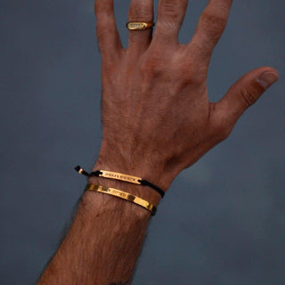Customizable String Bracelet